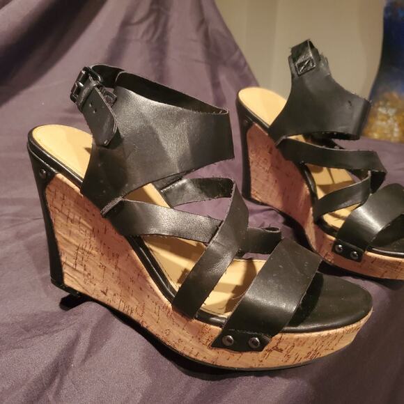 Michael Kors Black Leather Wedge Platform Sandals Size 8.5 - Picture 2 of 9